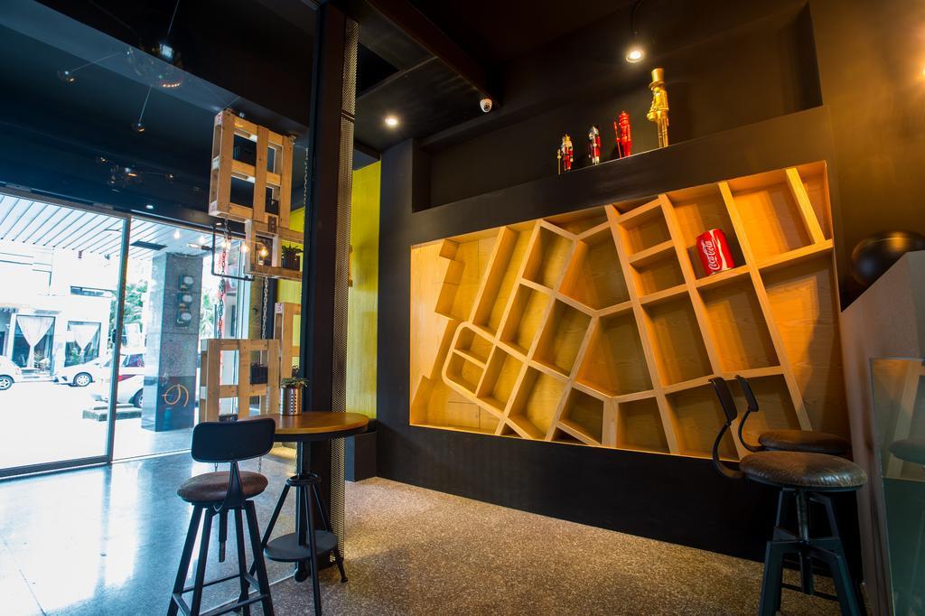 Just Walk Backpacker Hostel Hualien stad Exteriör bild
